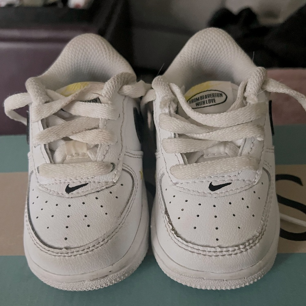 Baby 4c Nike never wore, new first walker